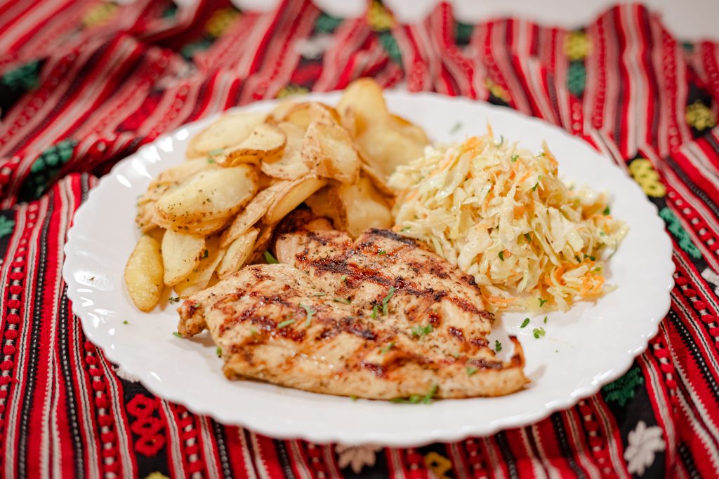 Piept de pui gătit ca acasă Hanul Grișa